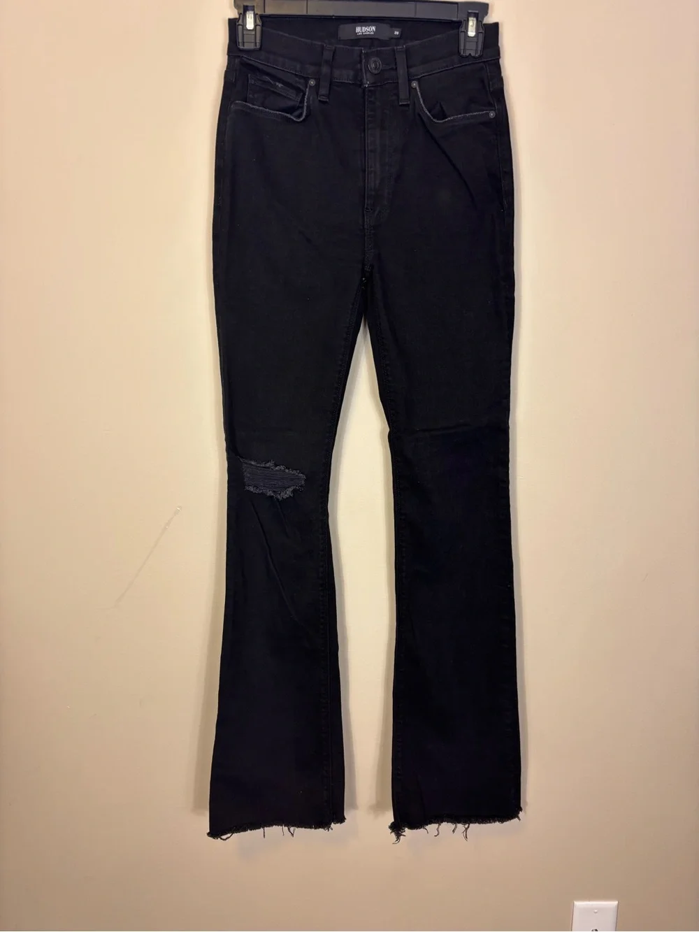 Hudson Jeans Black High-Rise Bootcut Jeans with Knee Distress Women’s 26